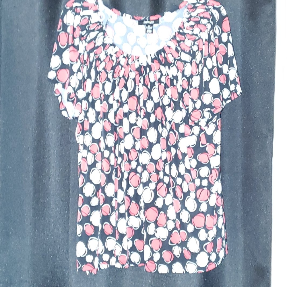 Womans plus size 3x blouse